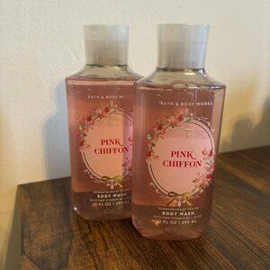 Bath & Body works PINK CHIFFON 2 body wash